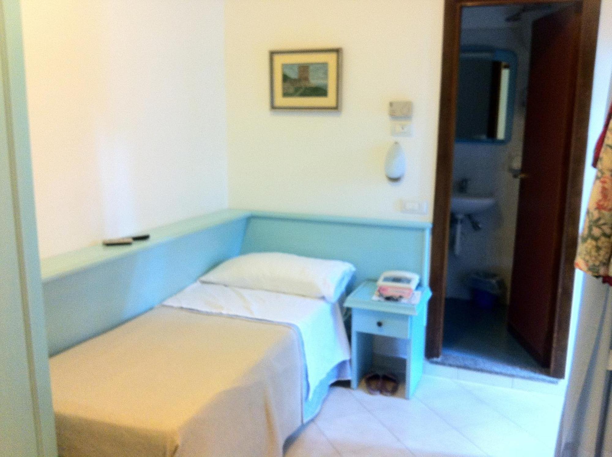 Hotel Eugenio Ischia Luaran gambar