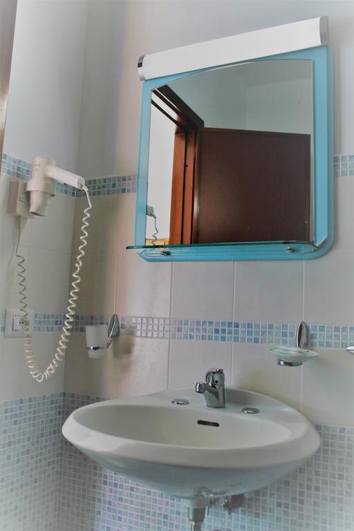 Hotel Eugenio Ischia Luaran gambar